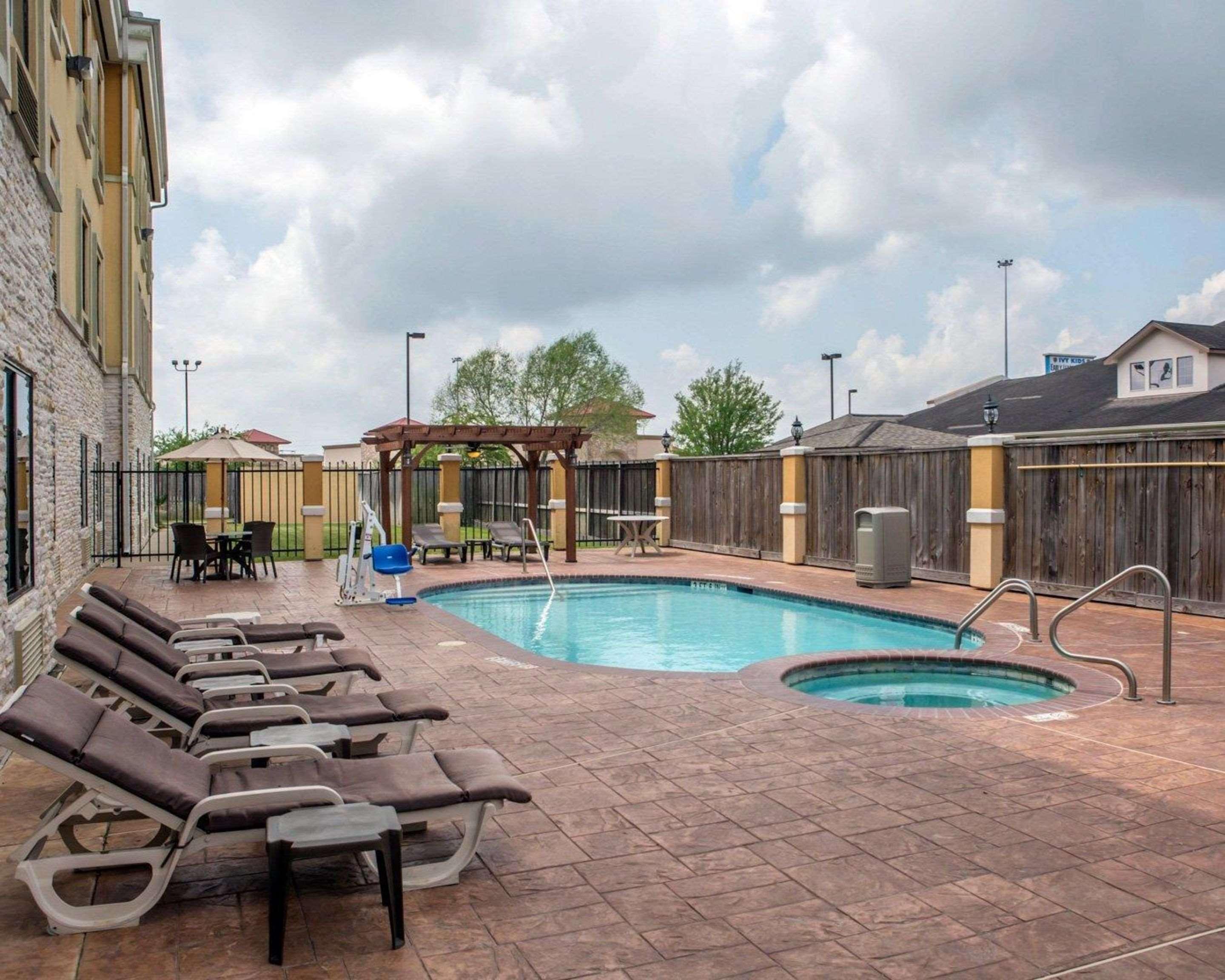 Sleep Inn & Suites Pearland - Houston South Exterior foto